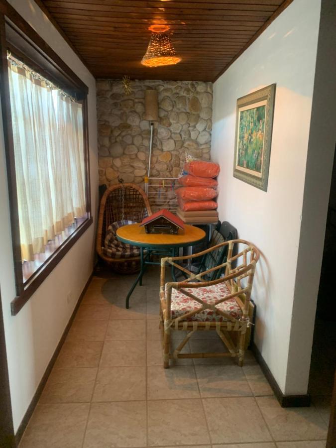 Linda Casa! Aconchegante E Com Otima Localizacao Villa Campos do Jordao Ngoại thất bức ảnh