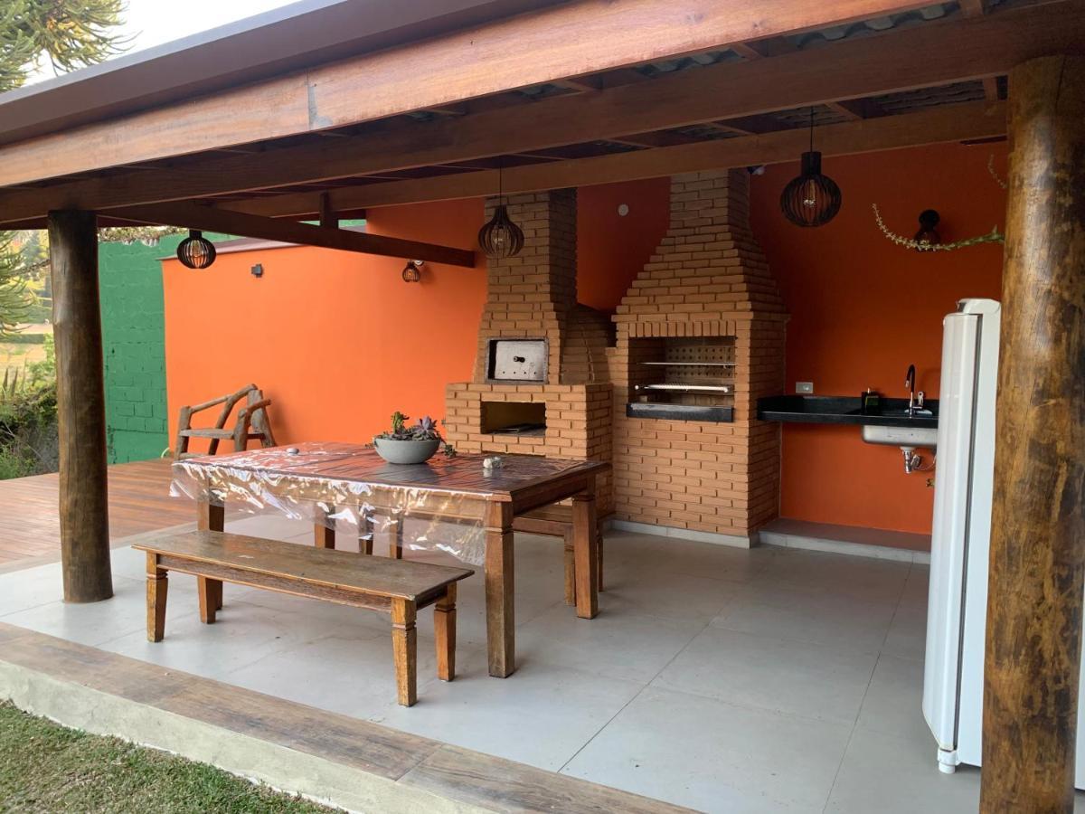 Linda Casa! Aconchegante E Com Otima Localizacao Villa Campos do Jordao Ngoại thất bức ảnh