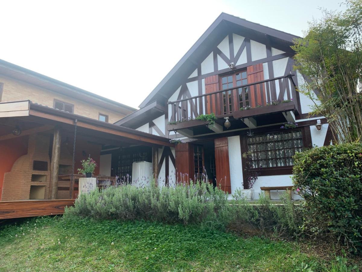 Linda Casa! Aconchegante E Com Otima Localizacao Villa Campos do Jordao Ngoại thất bức ảnh