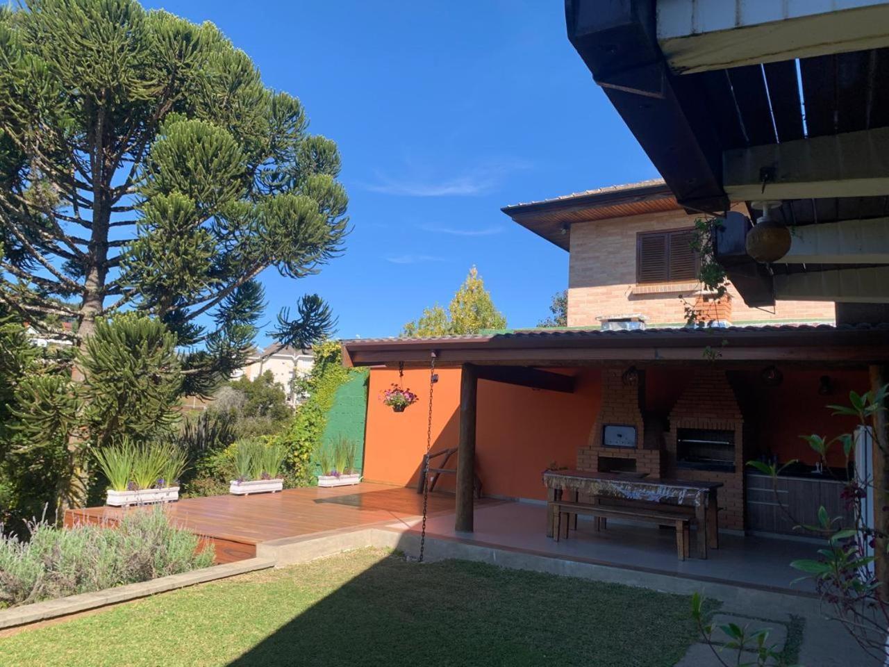 Linda Casa! Aconchegante E Com Otima Localizacao Villa Campos do Jordao Ngoại thất bức ảnh