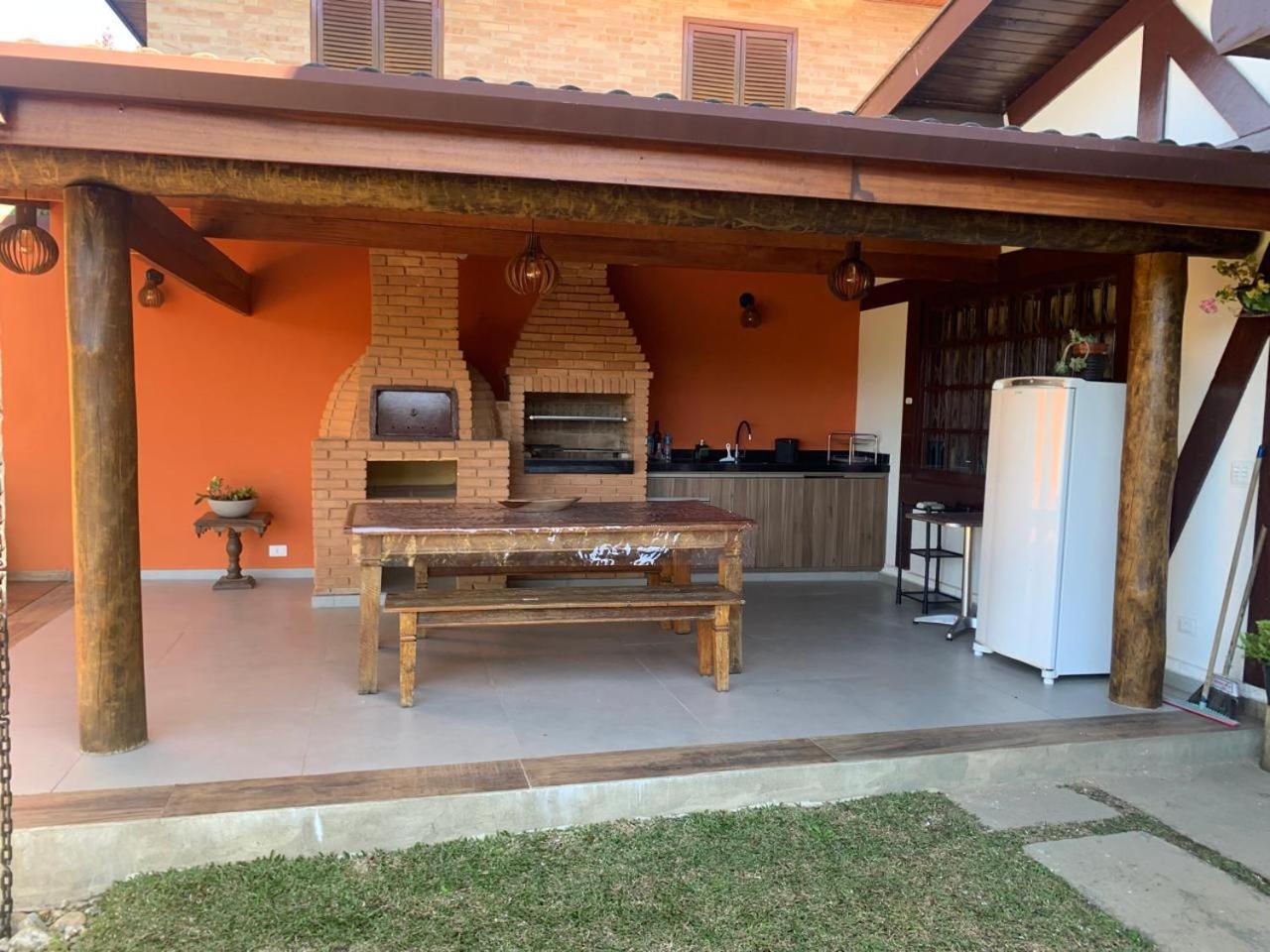 Linda Casa! Aconchegante E Com Otima Localizacao Villa Campos do Jordao Ngoại thất bức ảnh