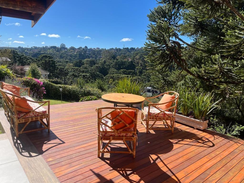 Linda Casa! Aconchegante E Com Otima Localizacao Villa Campos do Jordao Ngoại thất bức ảnh